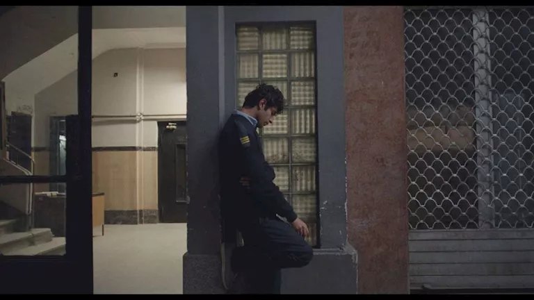 فيلم خروج آمن يفوز بجائزة نجمة الجونة الذهبية لأفضل فيلم روائي في مهرجان الجونة السينمائي