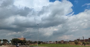 الطقس اليوم.. انخفاض بالحرارة وأمطار وشبورة كثيفة والصغرى بالقاهرة 19 درجة