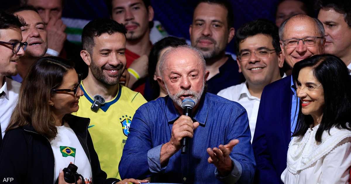 لولا دا سيلفا يفوز برئاسة البرازيل.. وبولسونارو يرفض النتيجة