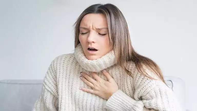 أسباب خطيرة وراء الشعور بضيق التنفس أثناء الراحة