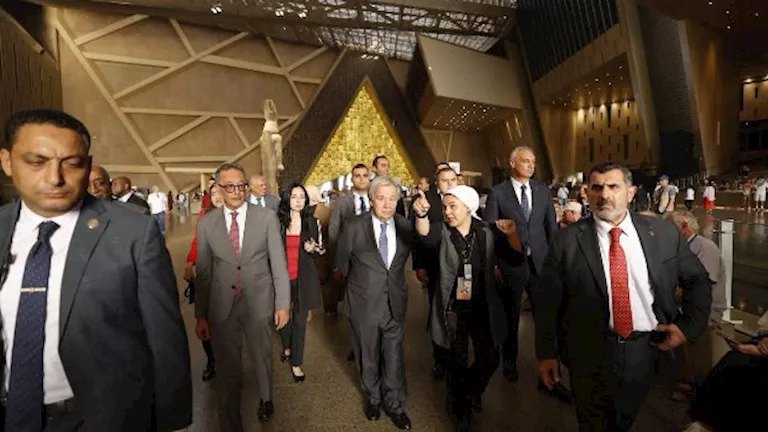 غلاف أمين عام الأمم المتحدة: المتحف المصري الكبير منارة تُجسد تراث مصر الثري