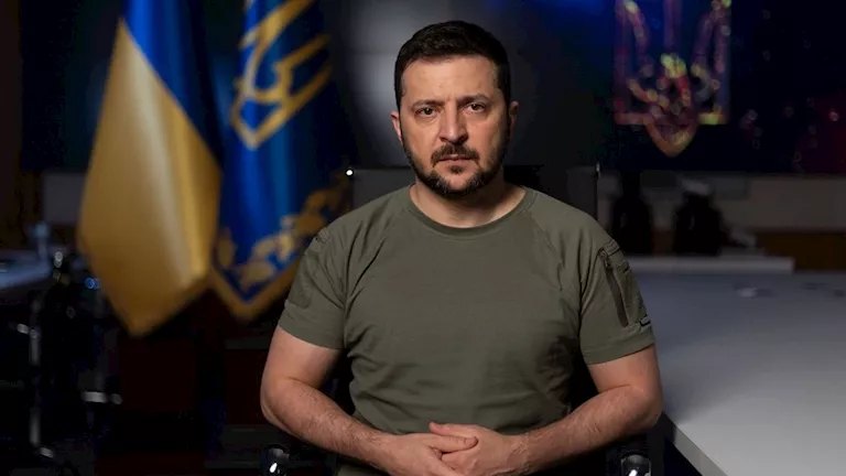 زيلينسكي ينتقد تفاوت الدعم العسكري بين أوكرانيا والشرق الأوسط